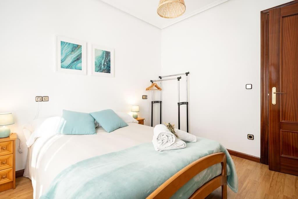 Apartamento Trisquel Хихон Екстериор снимка