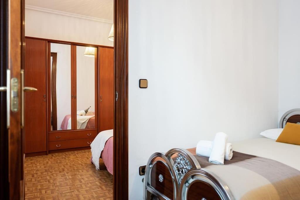 Apartamento Trisquel Хихон Екстериор снимка